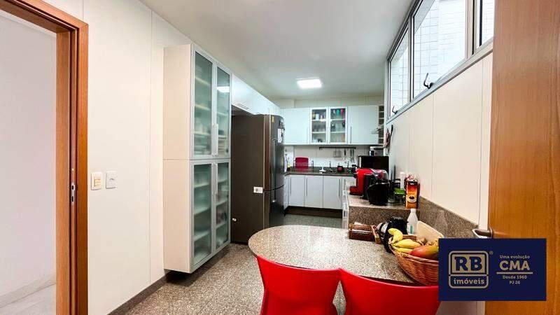 Apartamento, Serra, 3 Quartos, 3 Vagas, 2 Suítes