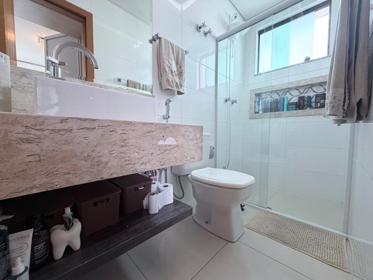 Casa, Jardim Atlântico, 3 Quartos, 3 Vagas, 1 Suíte