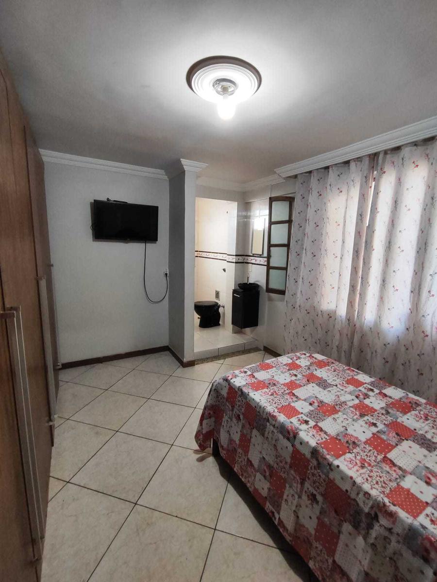 Casa, Planalto, 7 Quartos, 3 Vagas, 3 Suítes