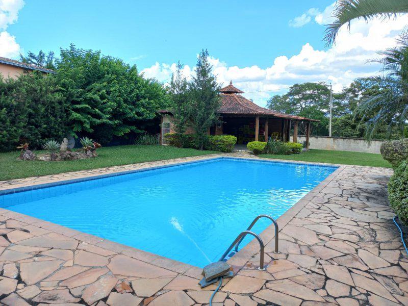 Fazenda, Condomínio Nossa Fazenda, 3 Quartos, 0 Vaga, 3 Suítes