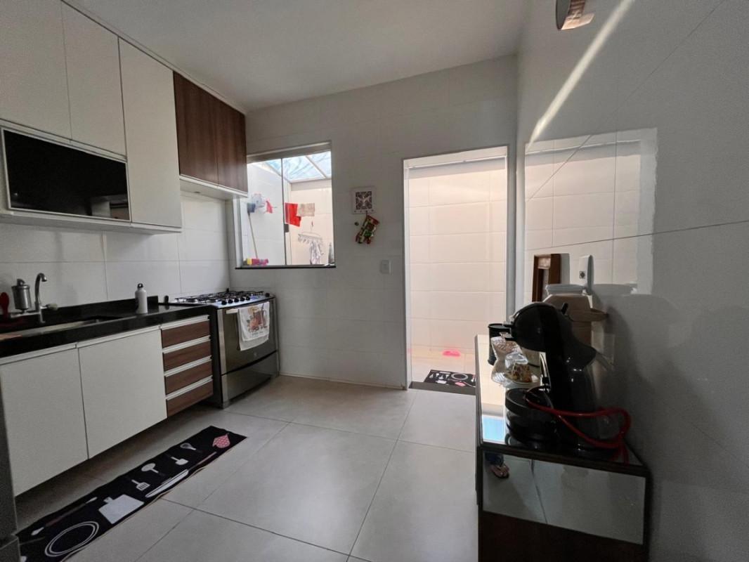 Casa, Jardim Riacho das Pedras, 3 Quartos, 2 Vagas, 1 Suíte
