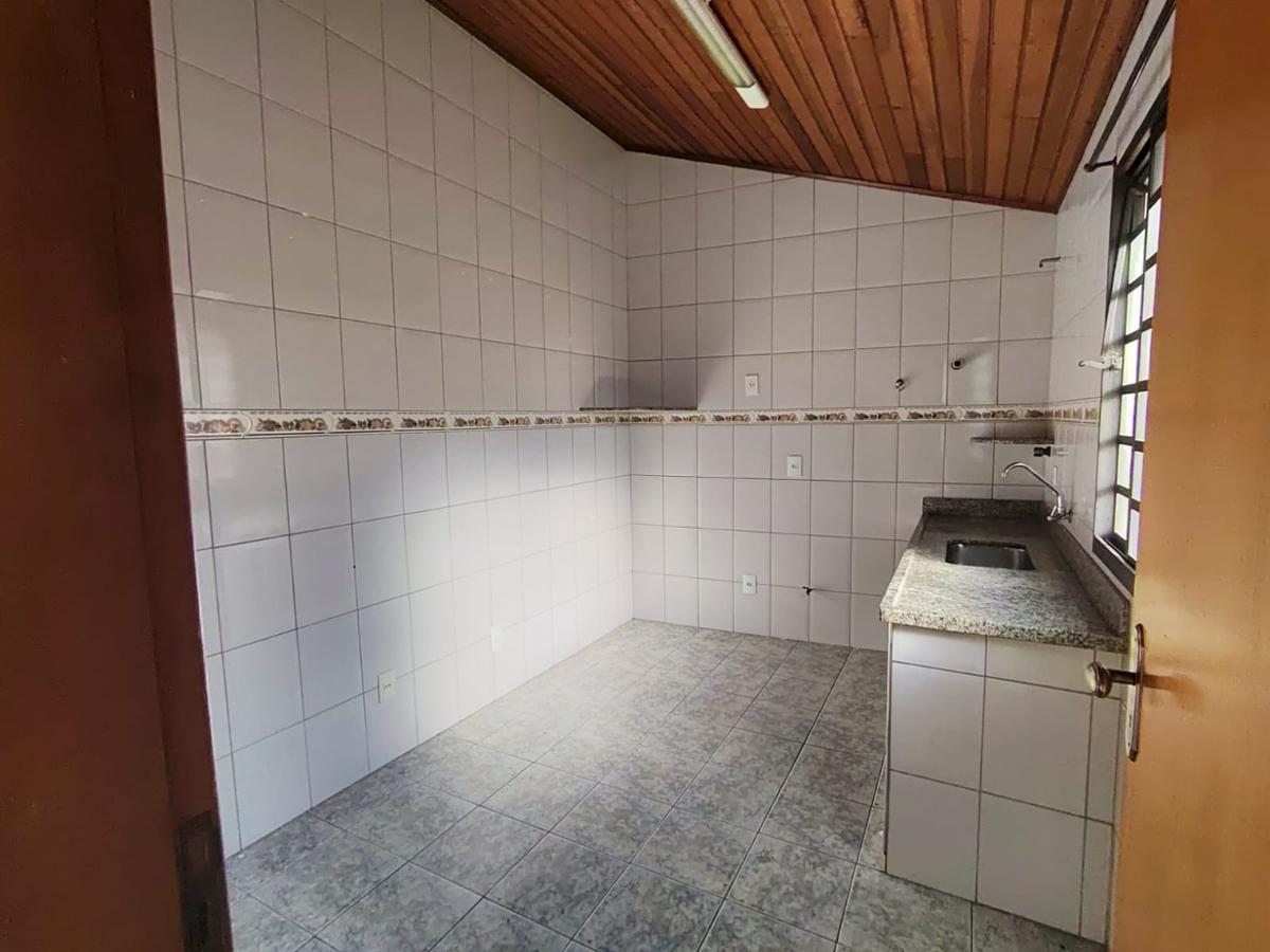 Quitinete, Centro, 1 Quarto, 0 Vaga