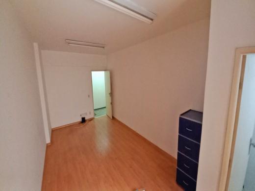 Sala, Barro Preto, 0 Quarto, 0 Vaga