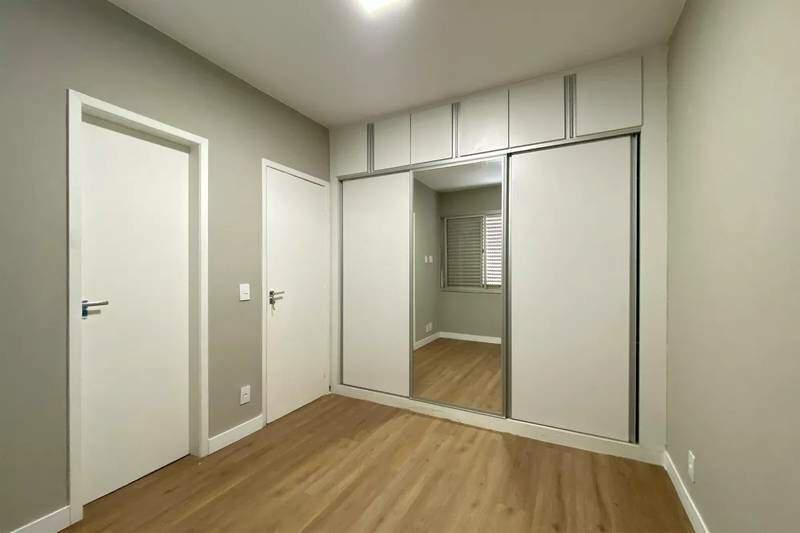Apartamento, Vila Paris, 2 Quartos, 2 Vagas, 2 Suítes