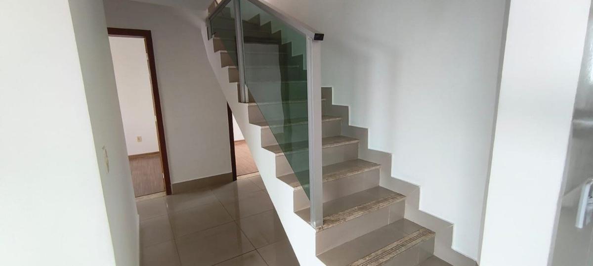 Cobertura, Santa Rosa, 4 Quartos, 2 Vagas, 2 Suítes