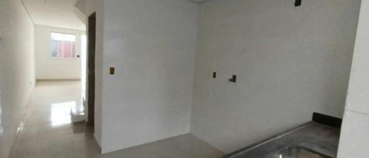Casa, Floramar, 2 Quartos, 1 Vaga, 1 Suíte