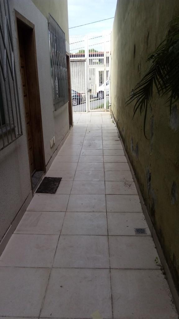 Casa, Planalto, 2 Quartos, 0 Vaga