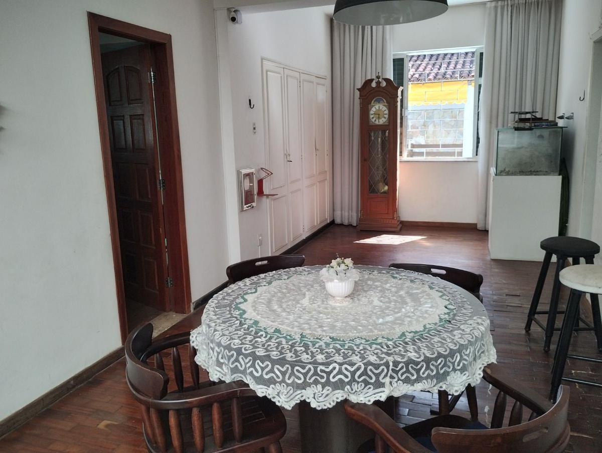 Casa, São José (pampulha), 4 Quartos, 7 Vagas, 4 Suítes
