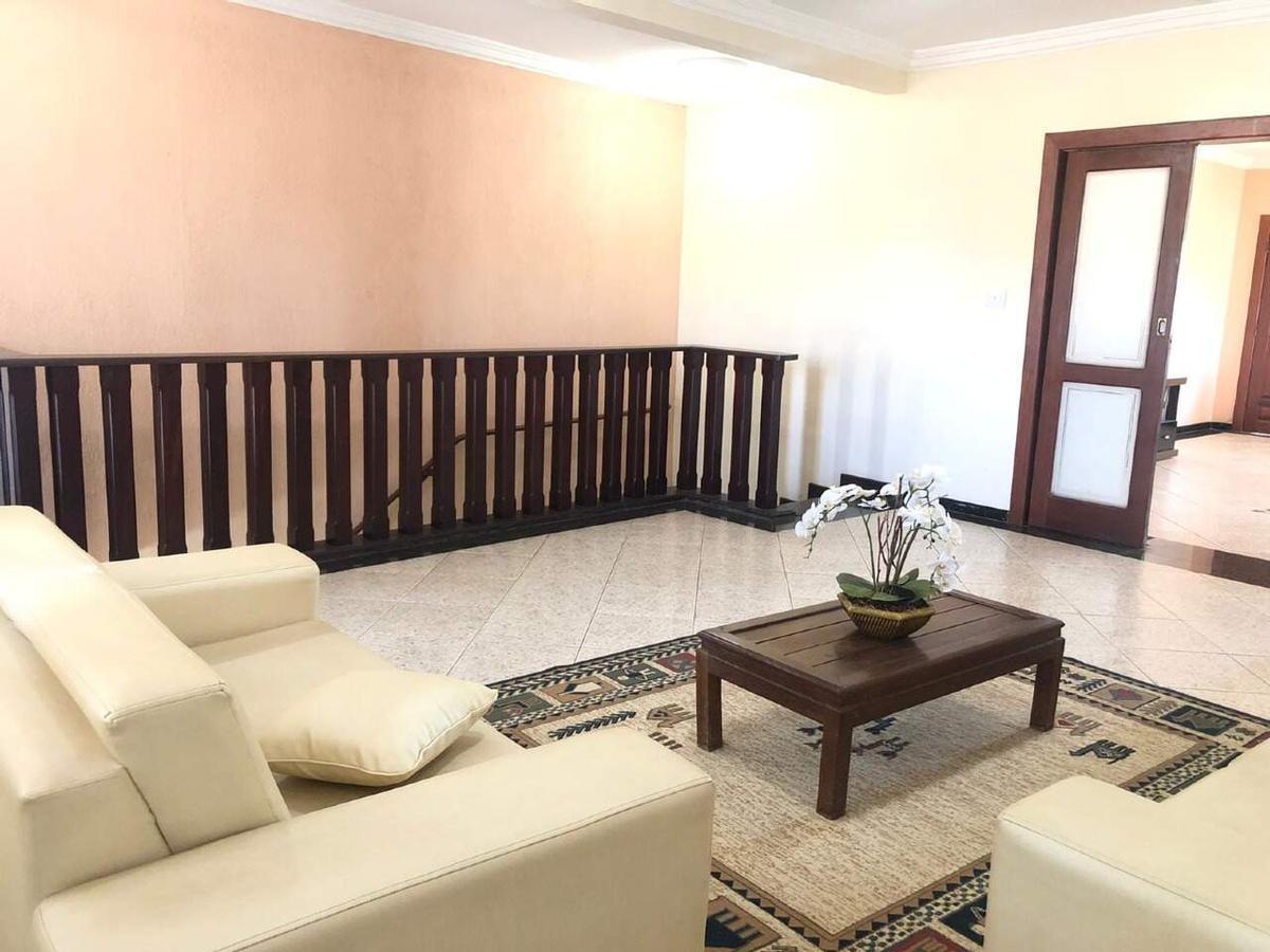 Casa, Palmeiras, 4 Quartos, 5 Vagas, 3 Suítes
