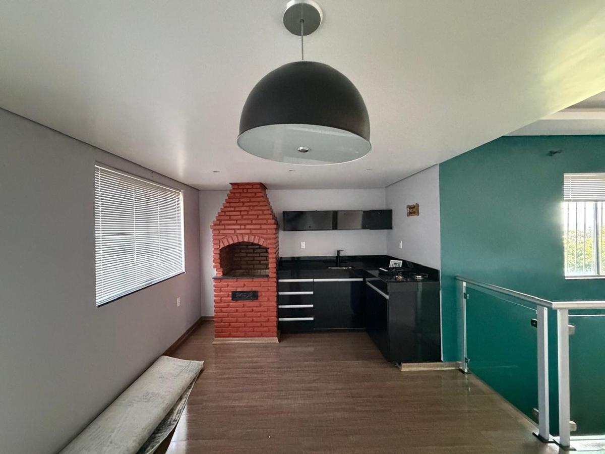 Casa, Tropical, 3 Quartos, 2 Vagas, 1 Suíte
