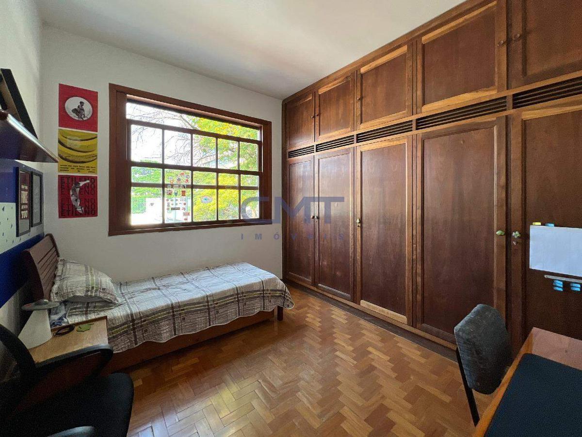 Casa, Serra, 7 Quartos, 6 Vagas, 3 Suítes