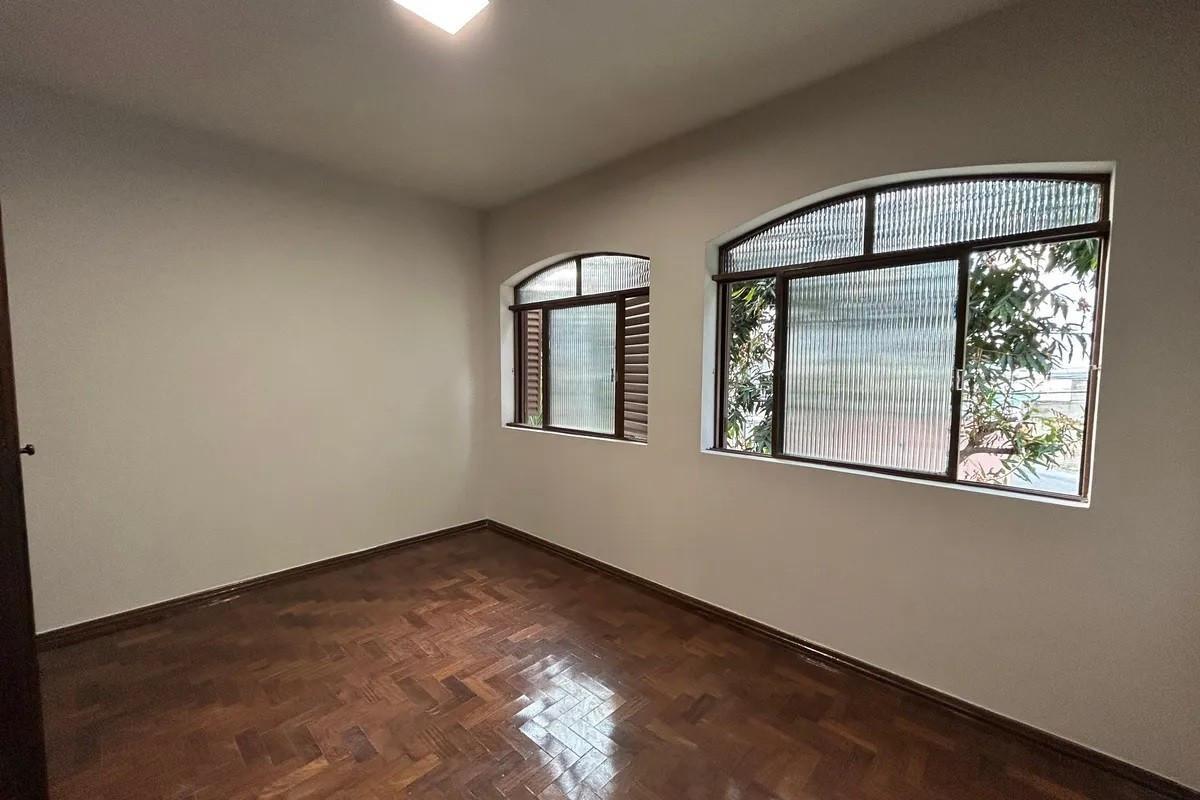 Casa, Liberdade, 4 Quartos, 3 Vagas, 2 Suítes