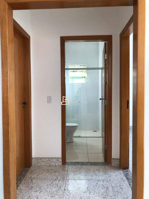 Casa, Ressaca, 2 Quartos, 2 Vagas