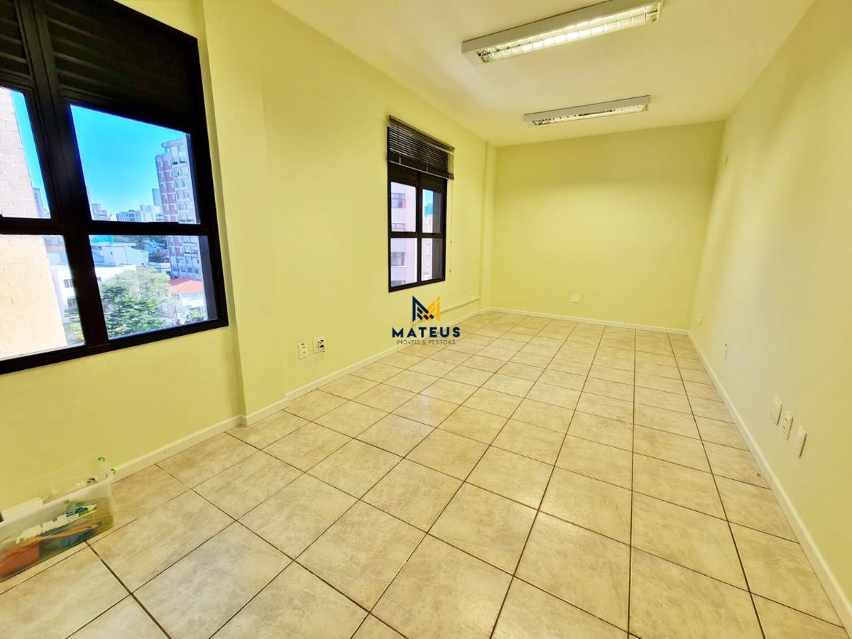 Sala, Barro Preto, 0 Quarto, 0 Vaga