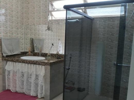 Casa, Floresta, 3 Quartos, 0 Vaga