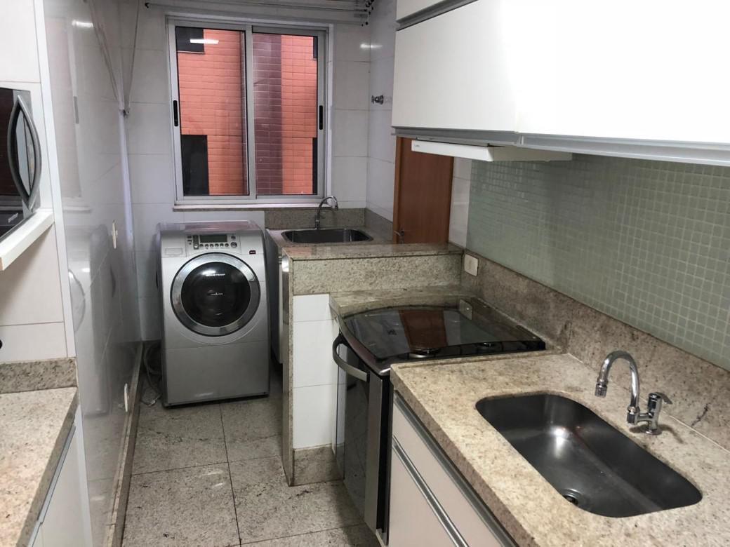 Apartamento, Funcionários, 2 Quartos, 2 Vagas, 1 Suíte