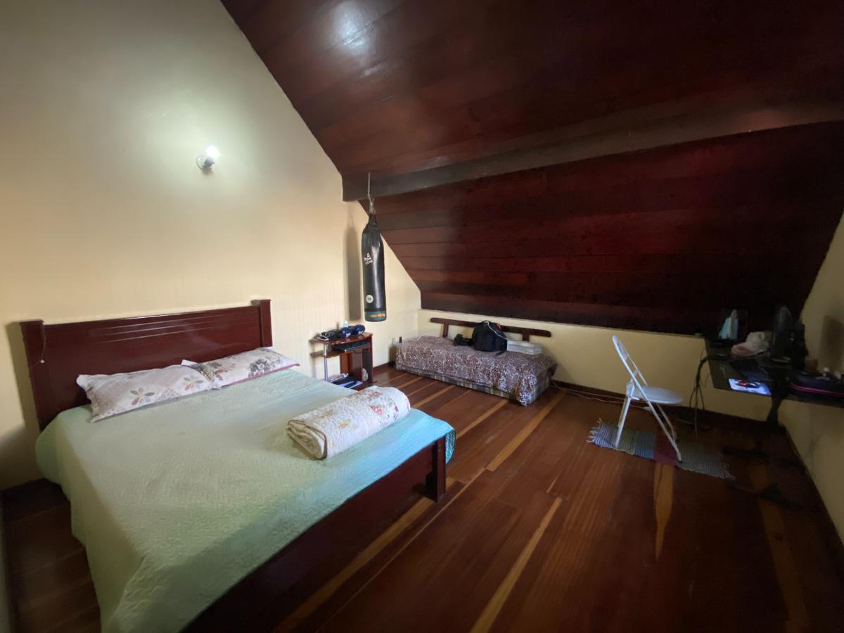 Casa, Vila Pérola, 4 Quartos, 5 Vagas, 1 Suíte