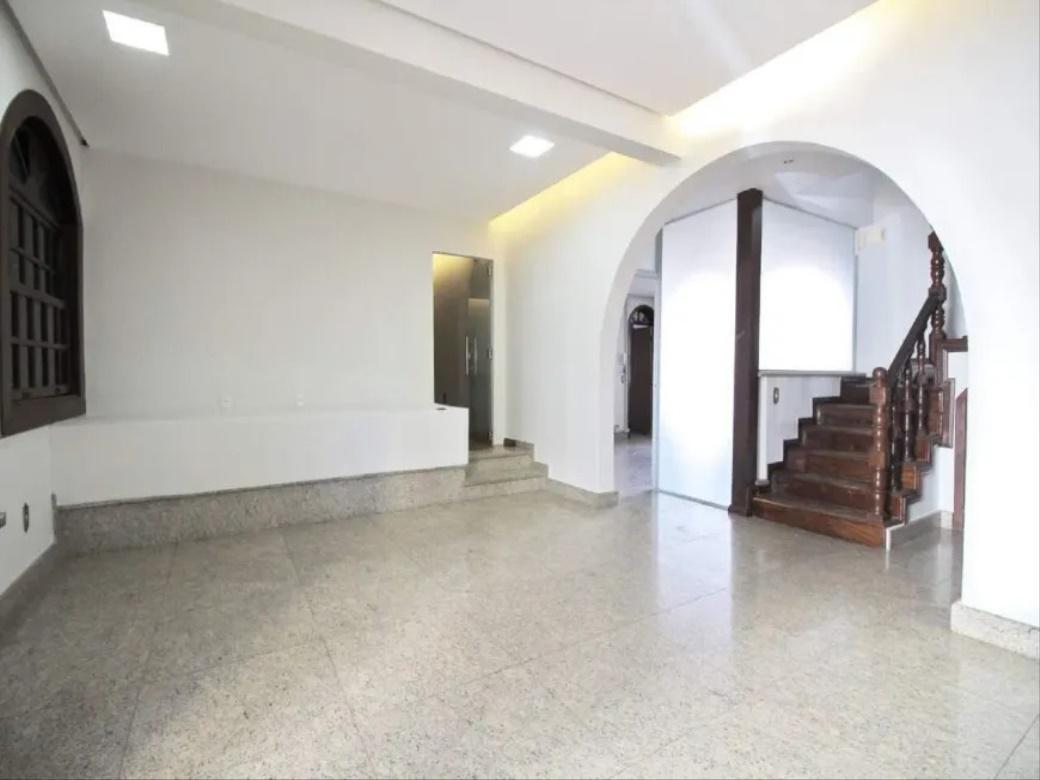 Casa, Santo Antônio, 6 Quartos, 10 Vagas, 3 Suítes