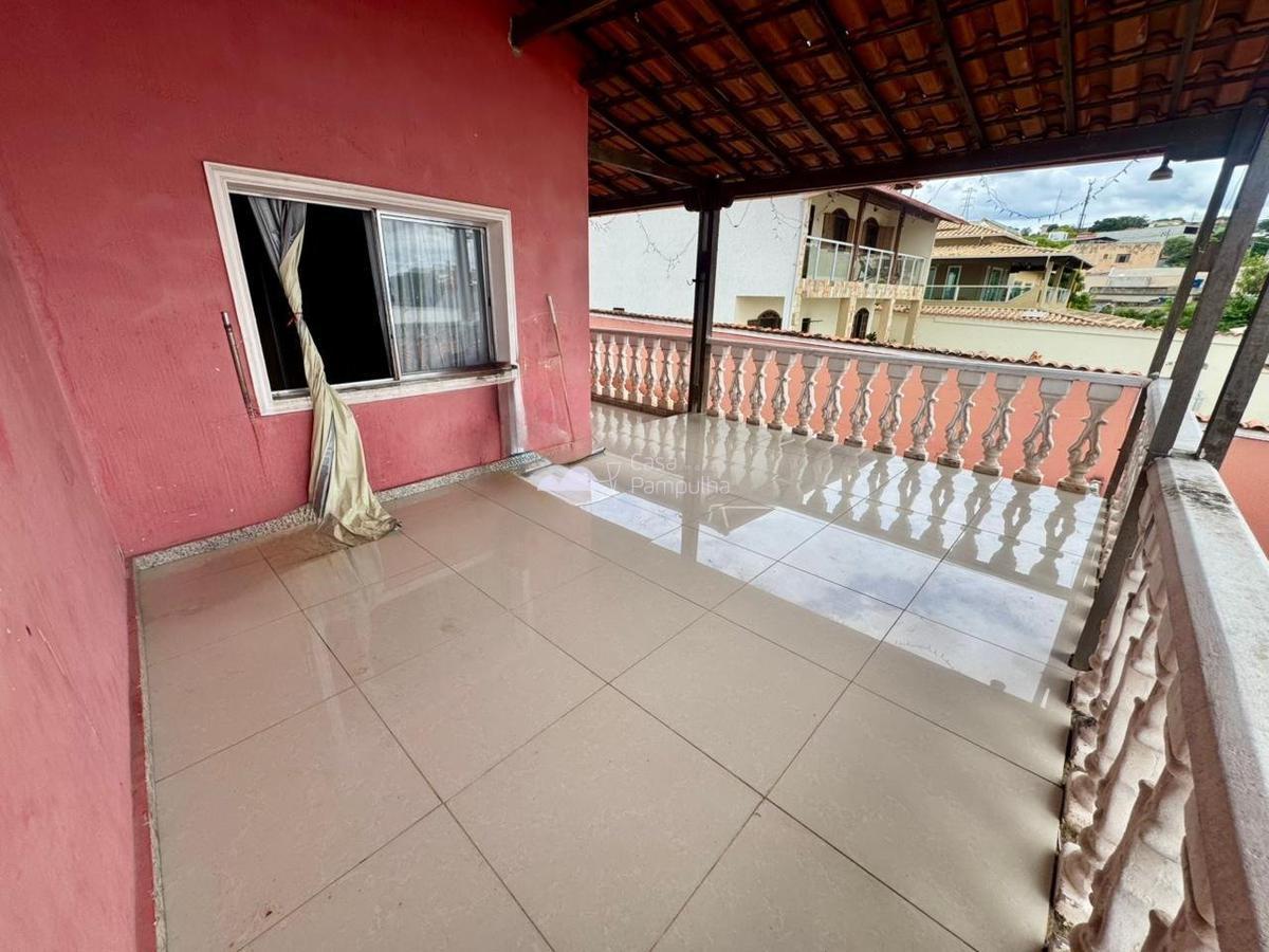 Casa, Mantiqueira, 4 Quartos, 12 Vagas, 1 Suíte