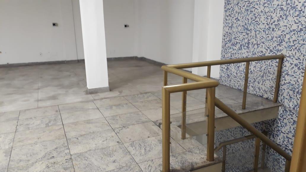 Ponto Comercial, Barro Preto
