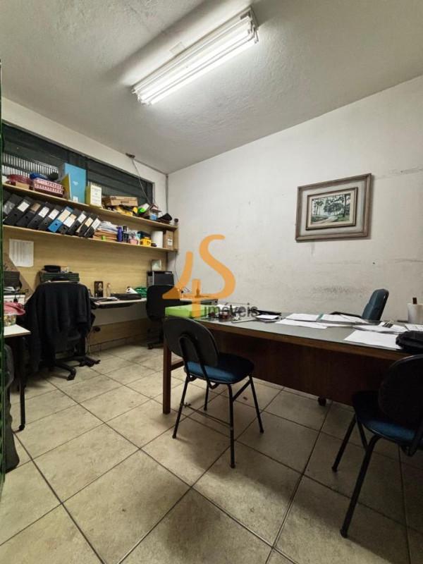 Galpão, Liberdade, 0 Quarto, 0 Vaga