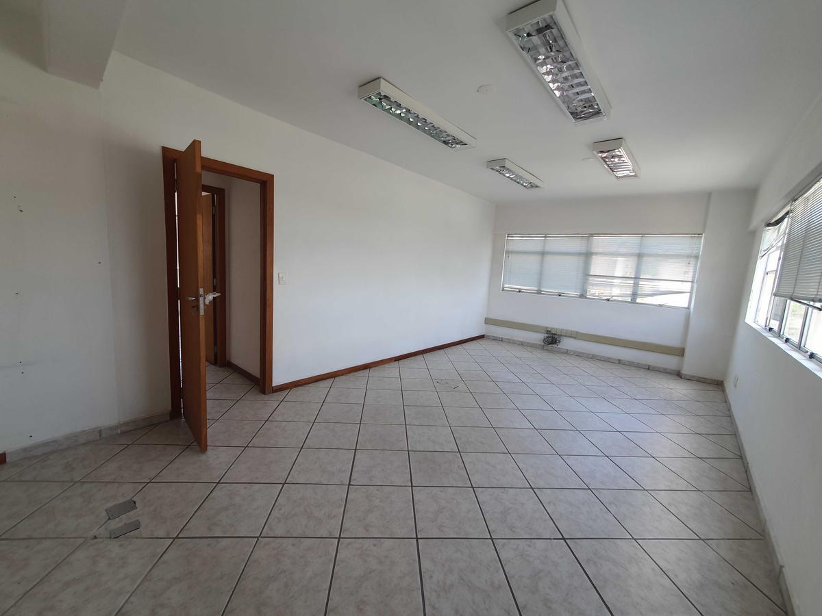 Sala, Nova Granada, 0 Quarto, 1 Vaga