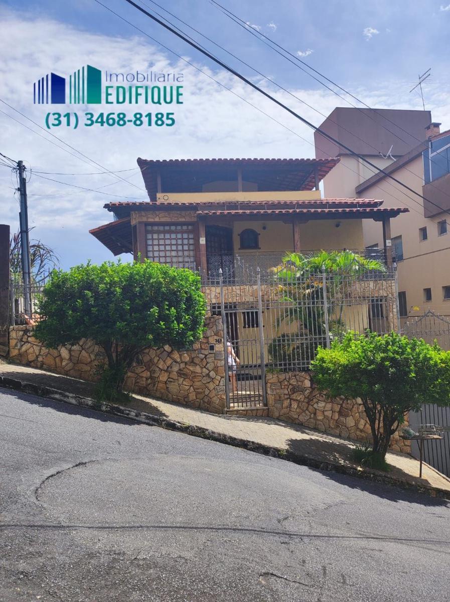 Casa, Ana Lúcia, 8 Quartos, 8 Vagas, 4 Suítes