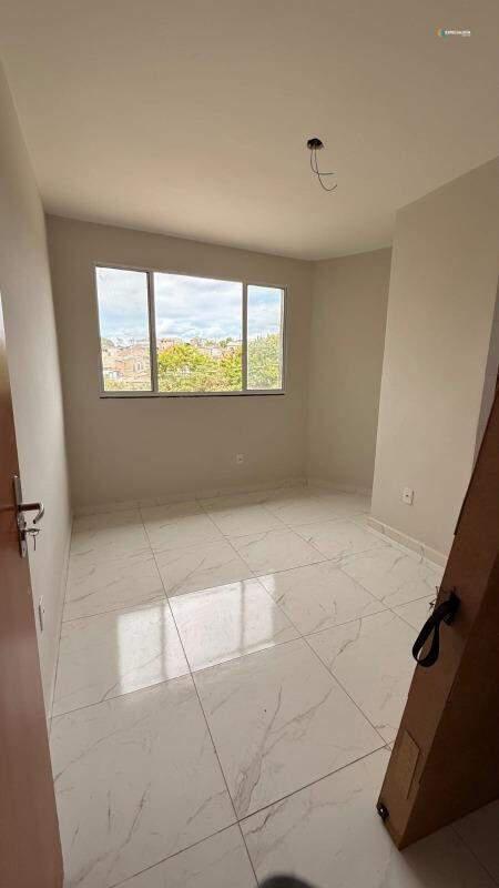 Casa, Petrópolis, 2 Quartos, 0 Vaga, 2 Suítes