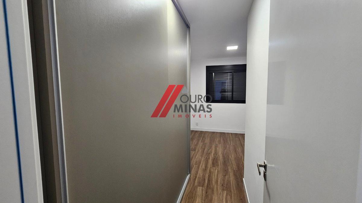 Apartamento, Grajaú, 2 Quartos, 2 Vagas, 1 Suíte
