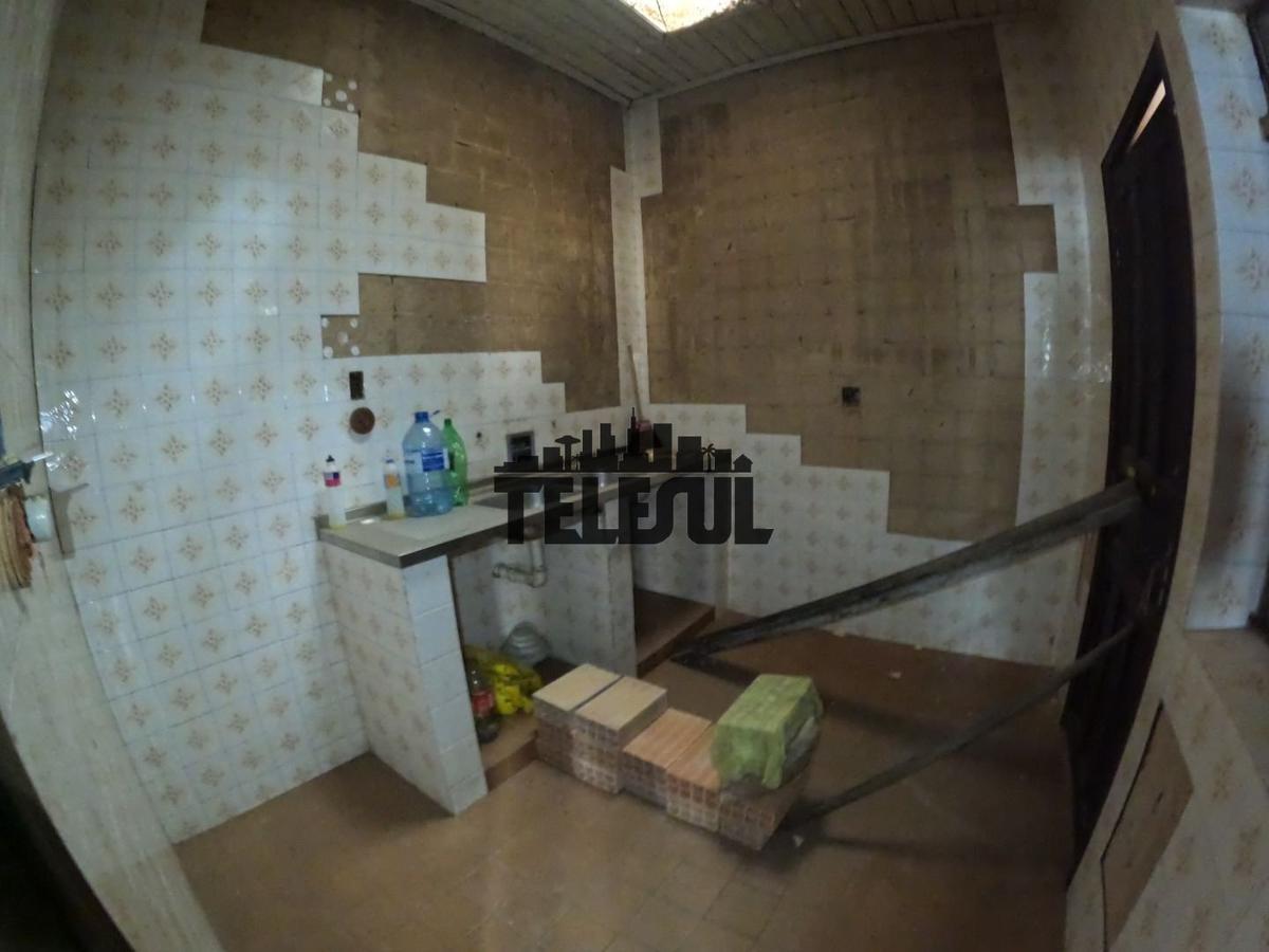 Casa, Centro, 3 Quartos, 0 Vaga