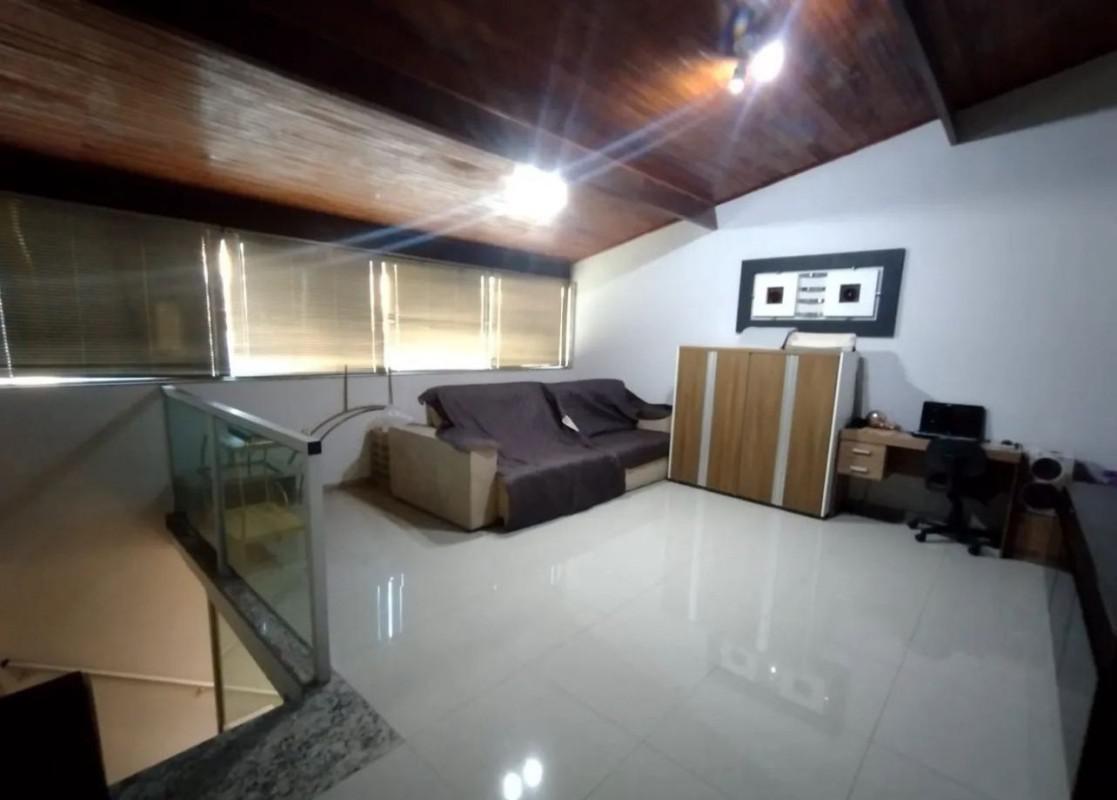 Casa, Barreiro, 4 Quartos, 4 Vagas, 1 Suíte