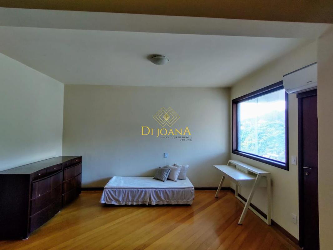 Casa, Ingá Alto, 4 Quartos, 2 Vagas, 1 Suíte