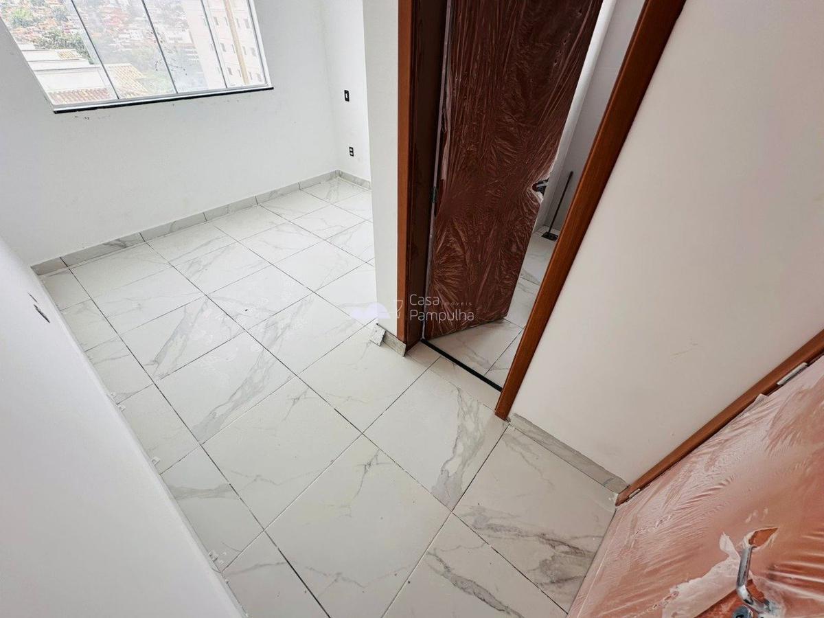 Apartamento, Santa Mônica, 2 Quartos, 1 Vaga, 1 Suíte