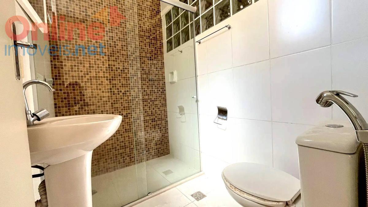 Apartamento, Floresta, 3 Quartos, 0 Vaga, 1 Suíte