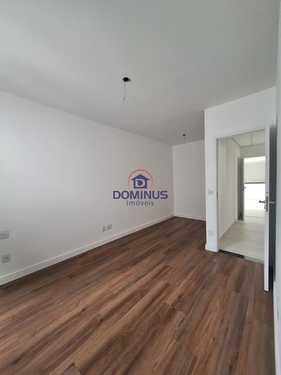 Apartamento, Sagrada Família, 3 Quartos, 2 Vagas, 1 Suíte