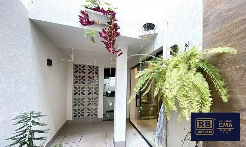 Casa, Lourdes, 3 Quartos, 0 Vaga, 1 Suíte