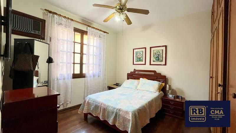 Casa, Luxemburgo, 5 Quartos, 4 Vagas, 2 Suítes