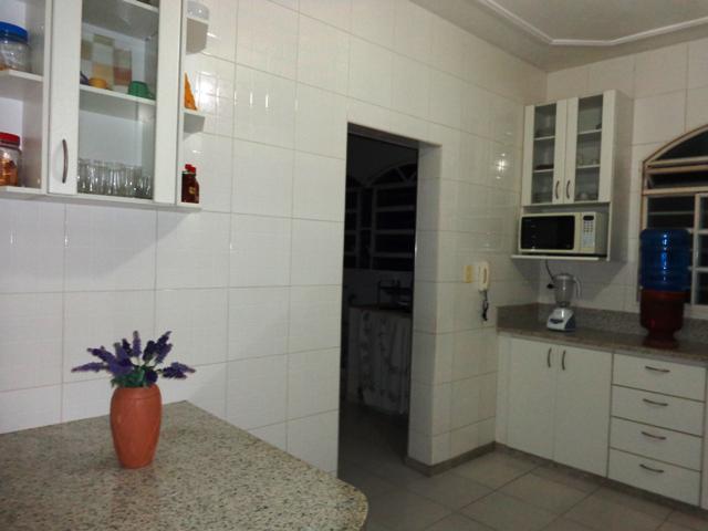 Casa, Barreiro, 4 Quartos, 8 Vagas, 1 Suíte