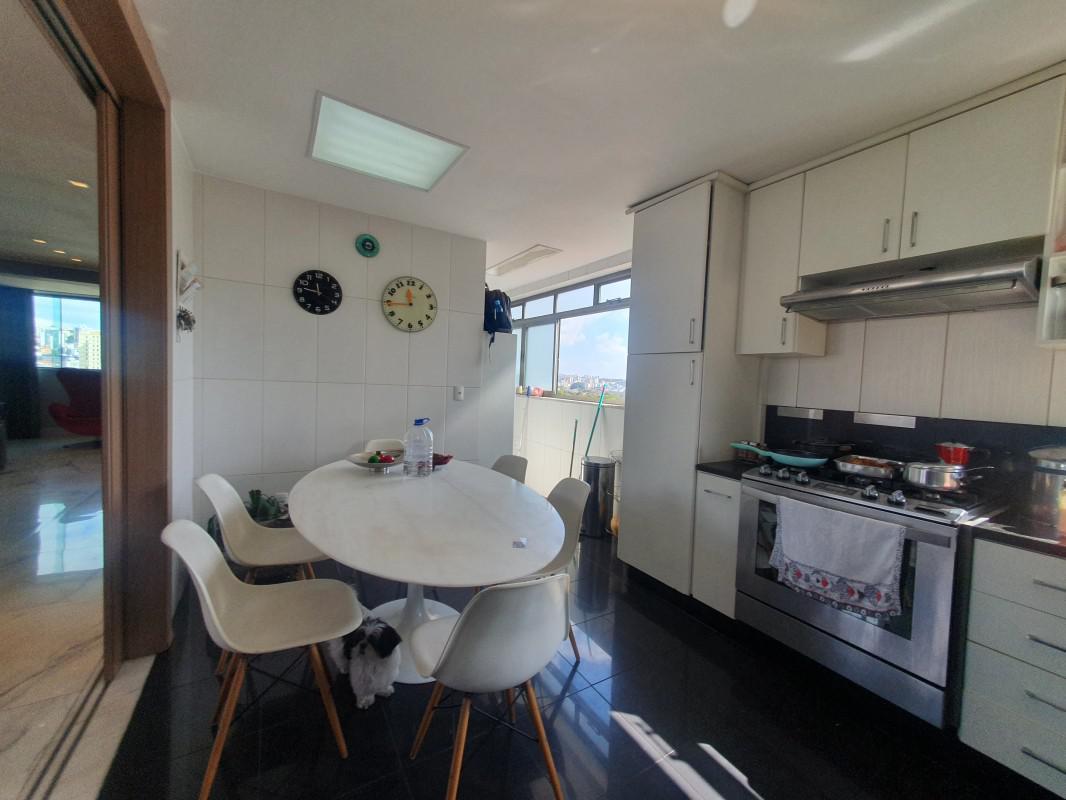 Cobertura, Calafate, 4 Quartos, 3 Vagas, 1 Suíte