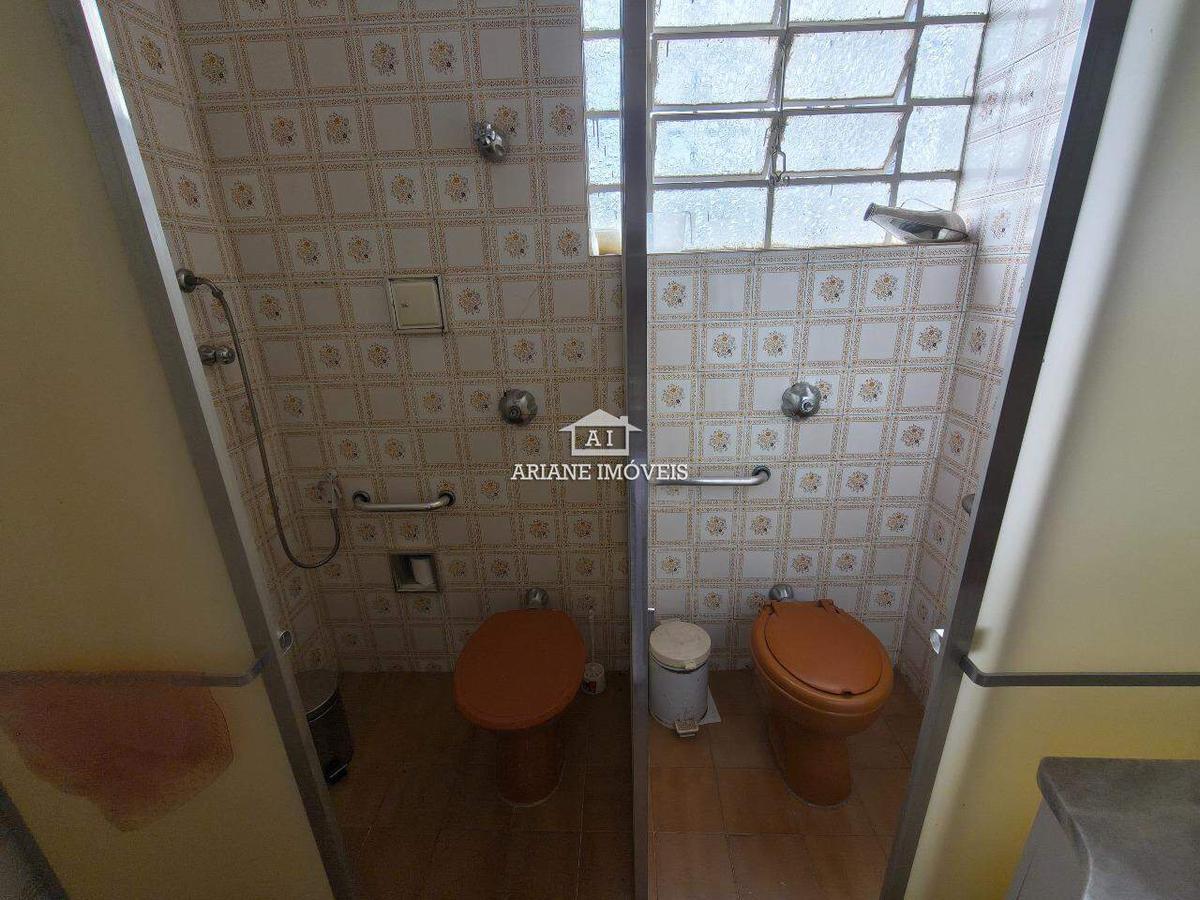 Casa, Colégio Batista, 4 Quartos, 2 Vagas