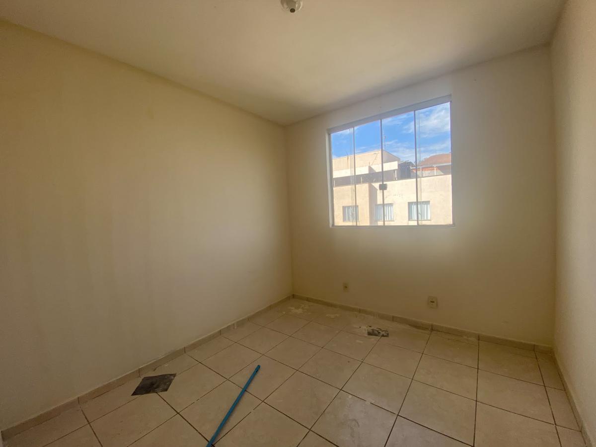 Apartamento, Santa Terezinha, 3 Quartos, 1 Vaga