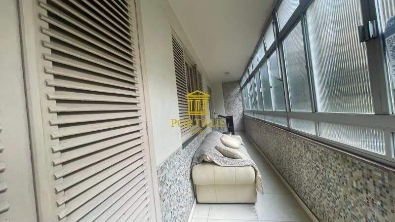 Apartamento, Centro, 4 Quartos, 0 Vaga, 1 Suíte