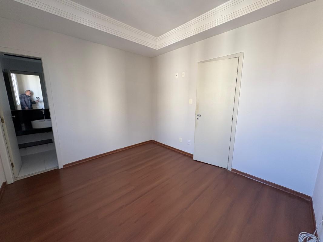 Apartamento, Castelo, 3 Quartos, 2 Vagas, 1 Suíte