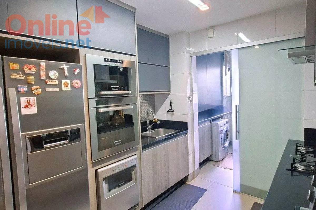 Apartamento, Castelo, 2 Quartos, 0 Vaga, 2 Suítes