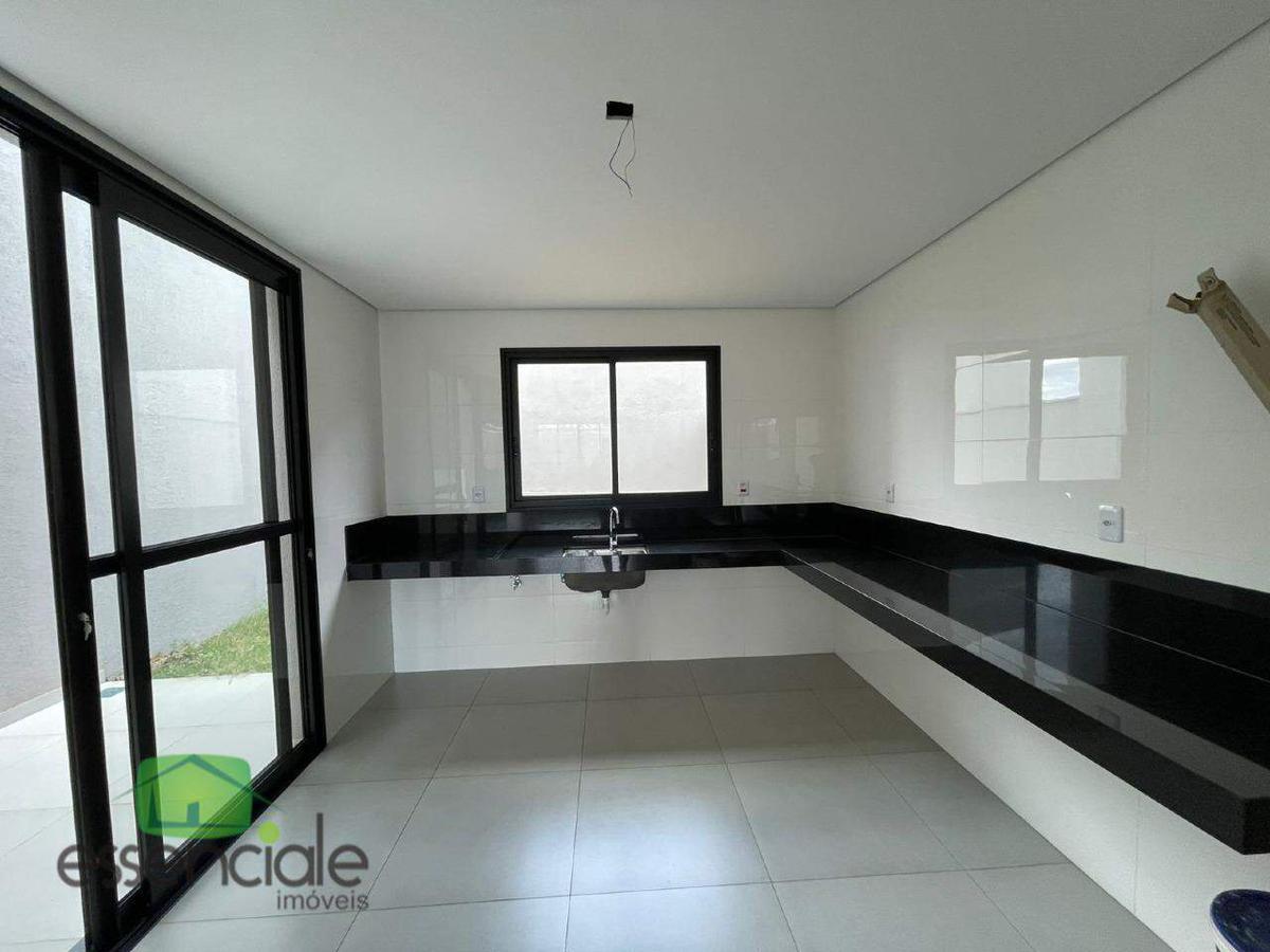 Casa, Vila Magdalena, 3 Quartos, 2 Vagas, 1 Suíte