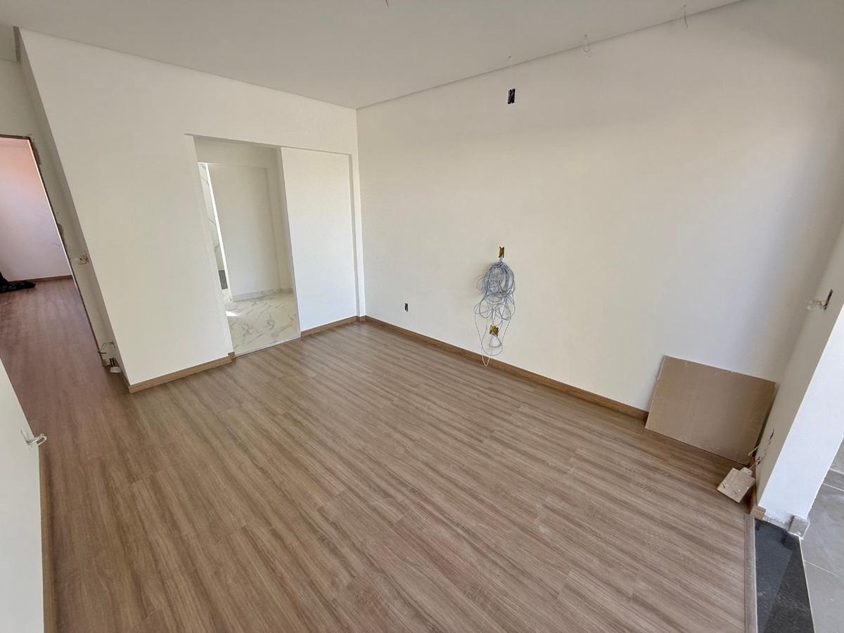Casa, Paquetá, 3 Quartos, 2 Vagas, 3 Suítes