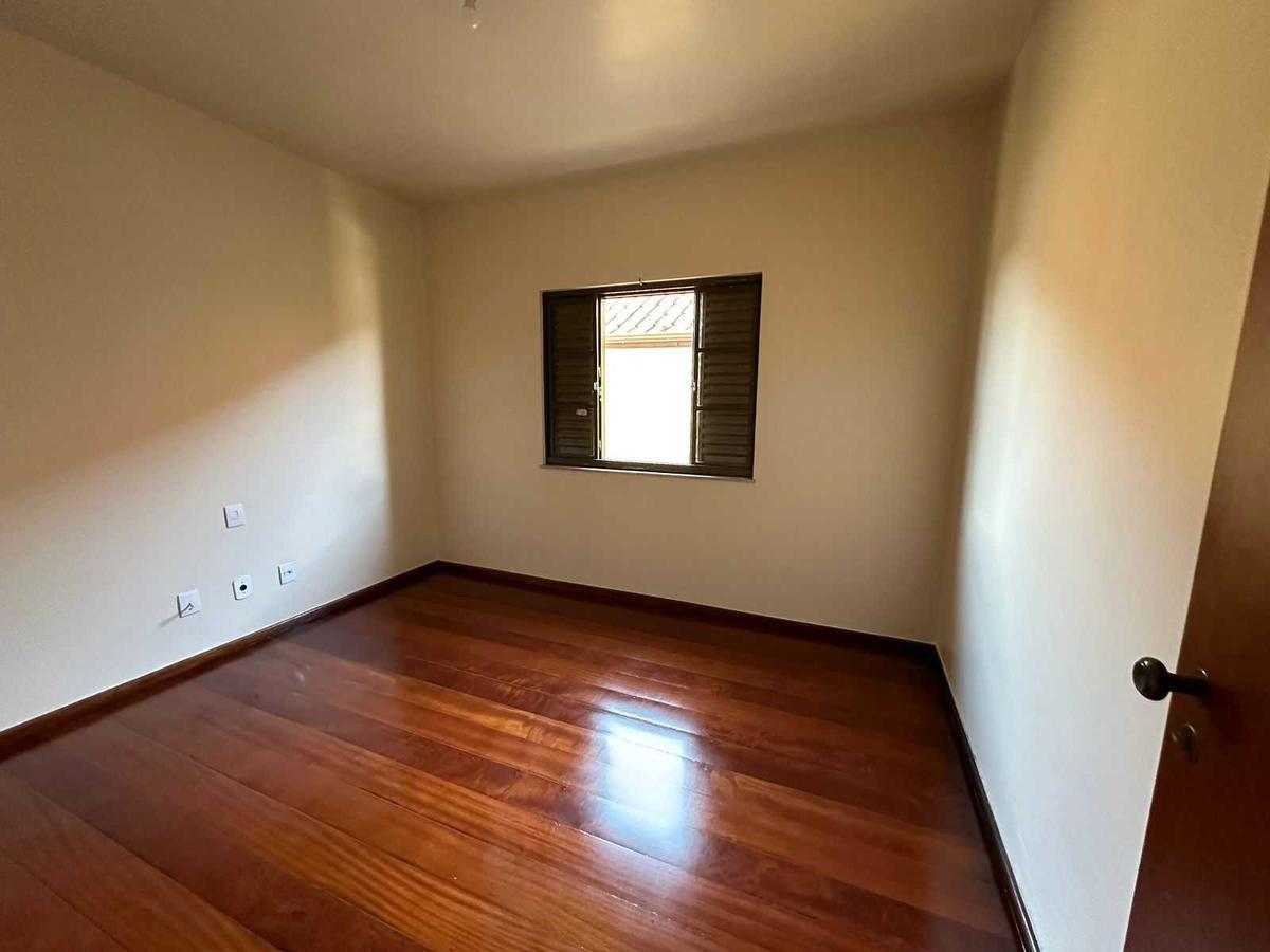 Casa, Vila Pinto, 4 Quartos, 0 Vaga
