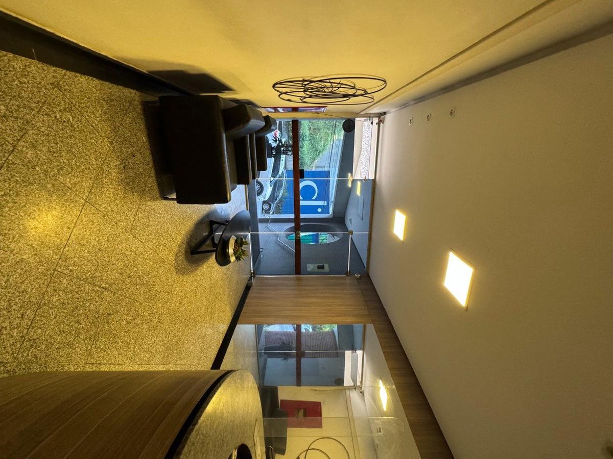 Apartamento, Sagrada Família, 3 Quartos, 1 Vaga, 1 Suíte