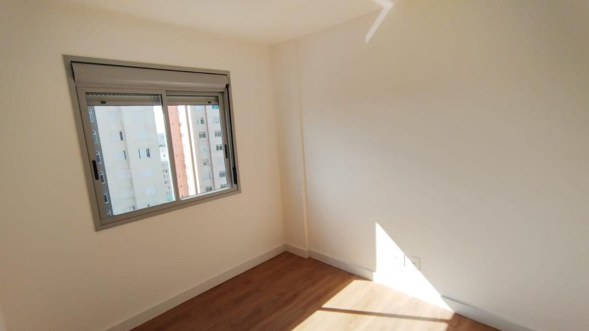 Apartamento, Sagrada Família, 3 Quartos, 2 Vagas, 1 Suíte