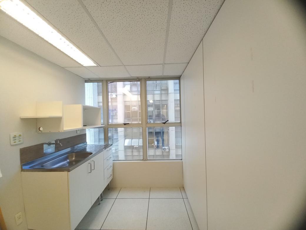 Sala, Savassi, 0 Quarto, 2 Vagas